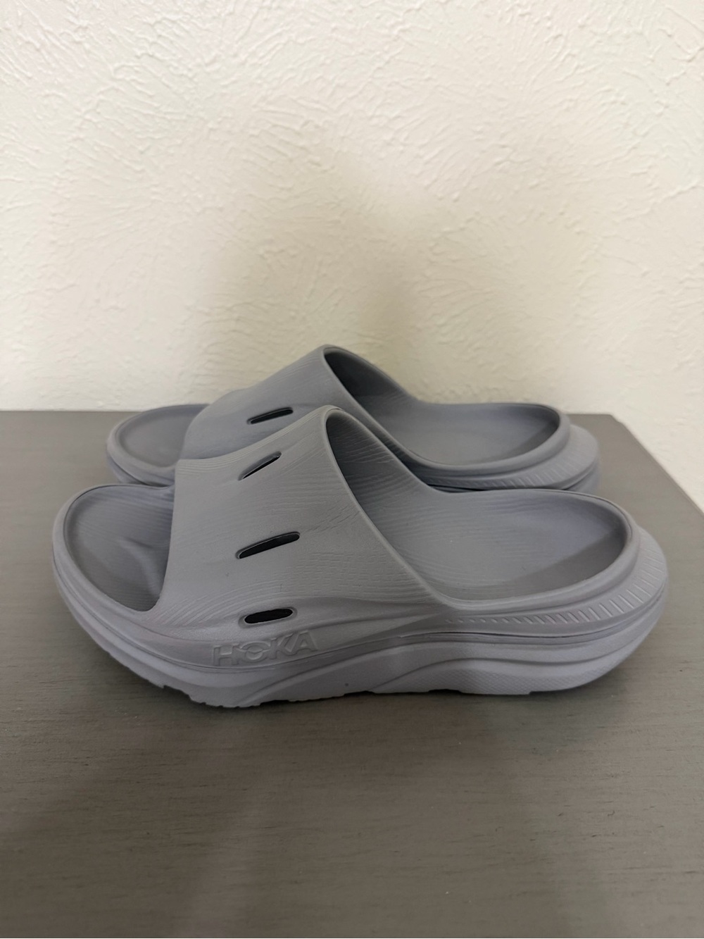 Hoka All gender ORA Recovery Slide 3 Light Gray Cushioned Slide Sandals
